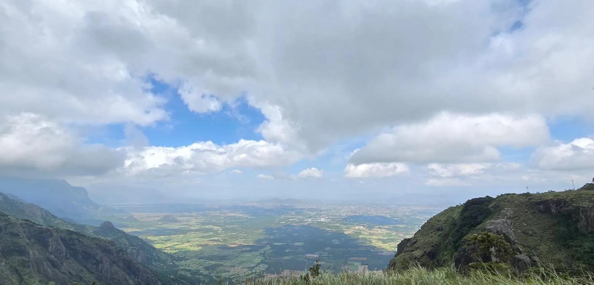 Wild Wind Homestay Munnar